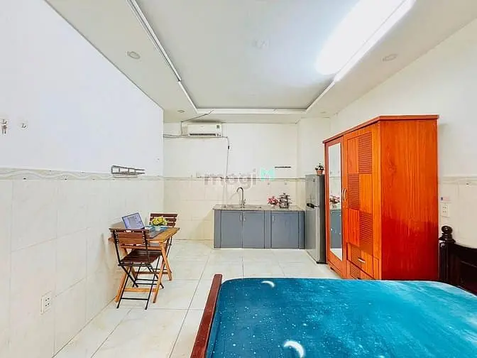 Phòng Cho Thuê Đầy Đủ Tiện Nghi, Cửa Sổ Thoáng Mát Gần Ngay Cống Lở