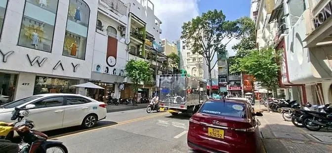 5 X 14M 5 Tầng Mặt Phố Võ Văn Tần - Cao Thắng Quận 3, Thang Máy 7Pn 7W