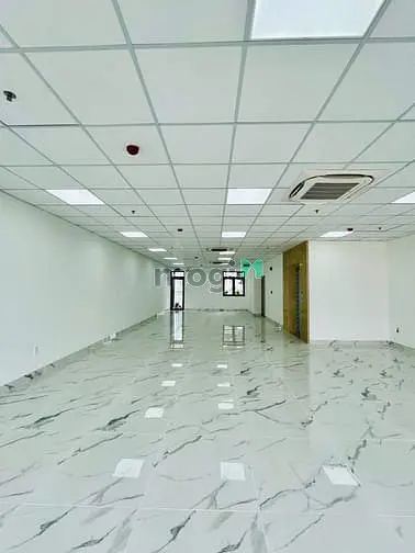 Tòa Nhà Vip Trương Văn Bang Hầm 7 Tầng Phù Hợp Văn Phòng. Giá 250Tr/Th