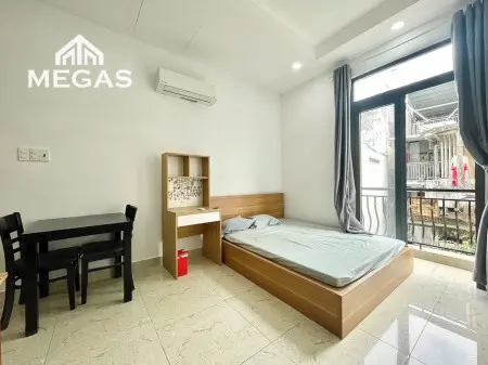 Cho Thuê Phòng Ban Công Ngay Lê Văn Duyệt, Bình Thạnh Gần Cầu Bông Giáp Q1_Full Nội Thất Giá Từ 5Trx