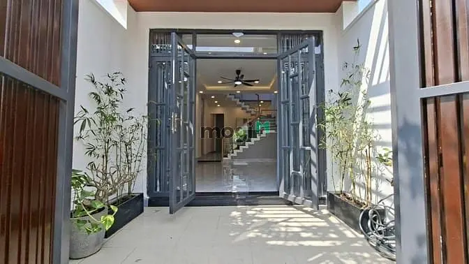 Bán Nhà Đẹp Đường Xe Hơi 8M Khu Phân Lô Đường Long Phước, 54M2 -2 Tầng