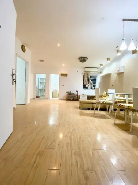 Căn Hộ 2P Ngủ Chung Cư Ruby , Tân Bình Rộng 85M2 Chỉ 9Tr5, Full Nt