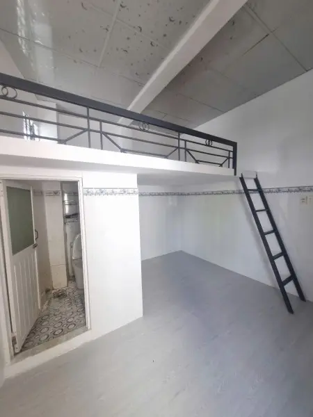 Trống Sẵn Phòng Trọ Có Gác + Máy Lạnh Ở Phạm Văn Chiêu Ngay Chợ Thạch Đà