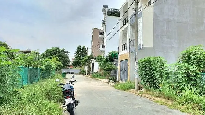 Bán Đất Bên Hông Chợ Long Trường, Nguyễn Duy Trinh, Q9. 3 Tỷ 6/54M2