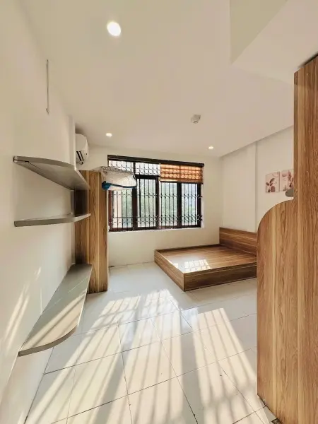 193 Chùa Bộc - Mặt Phố Oto Đỗ Cửa - Full Đồ - Gần Đh Ngân Hàng, Luật - Giá Từ 4Tr5