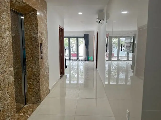 Cho Thuê Tòa Nhà Đường Nguyễn Văn Kỉnh.giá 16Tr Có 2 Mặt Tiền Đẹp