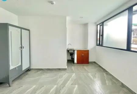 Phòng Studio Ban Công - Full Nội Thất Ngay Đại Học Công Thương