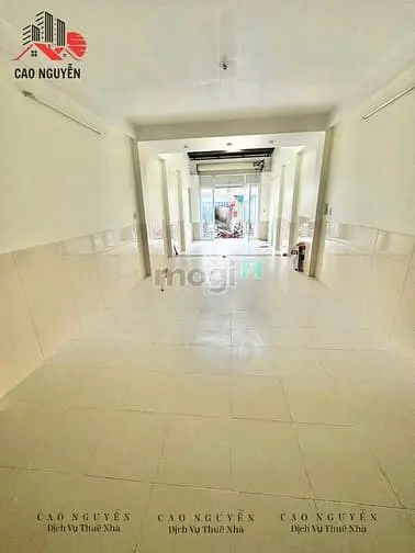 Nhà (4M X 20M) 5 Tầng, Điện 3 Pha, Tời Hàng, Đường Chiến Lược.