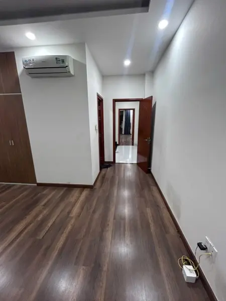 Tìm Nữ Ở Ghép Lê Văn Lương Nhà Bè