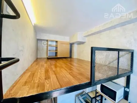 Duplex Sang Chảnh Villa Ban Công, Tách Bếp, Thang Máy - Hẻm Xe Hơi, Bảo Vệ An Ninh 24/7