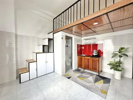 Phòng Gác Lững Ban Công 25M2 Full Tiện Nghi Lý Thường Kiệt Ngay Lữ Gia