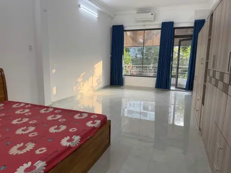 Phòng Xịn Đặng Thuỳ Trâm, Bao Rộng (Có Ban Công + Nội Thất)