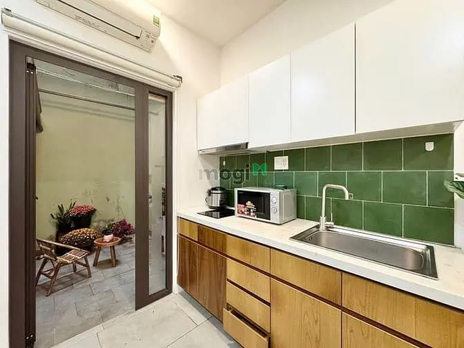 Căn Hộ Studio Sân Vườn 40M2 Ngay Trung Tâm Quận 1 Gần Chợ Bến Thành