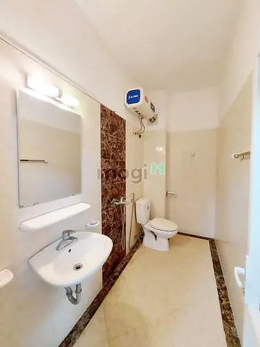 (Hiếm) Nhà Nguyễn Lương Bằng - Đống Đa Dt 40M2 X 5 Tầng 4.5 Tỷ Nở Hậu