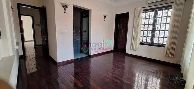 Biệt Thự Nguyễn Văn Hưởng, Thảo Điền 3 Tầng, Áp Mái, 8Pn+8Wc- 115Tr/Th