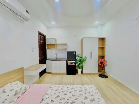 Studio Full Nội Thất Mới Toanh Ngay Công Viên Làng Hoa