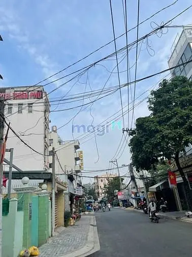 Bán Gấp Lô Đất 248M2, Góc 2 Mặt Tiền Đường Nguyễn Tuyển, Q.2 Giá Tốt