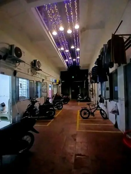 Phòng Trọ Gác Đúc Có Máy Lạnh Dĩ An