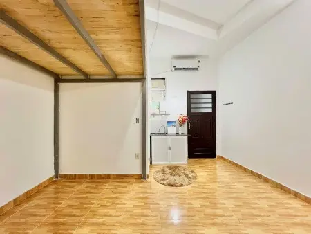 Phòng Trọ Gác Lửng Xinh Xắn - Rộng - An Ninh Gần Ngã Tư Phú Nhuận