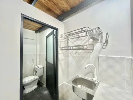 Cho Thuê Phòng Trọ Gác Cao , Mới Xây , Rộng Rãi Ngay Kcn Sóng Thần Giá Từ 1Tr8