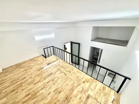 Phòng Tầng Trệt Rộng 30M2 Sẵn Máy Lạnh Gần Sân Golf Tân Sơn Nhất