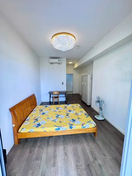 Share Phòng Có Ban Công Full Nội Thất Chdv Trong Cc Lux Garden Nguyễn Văn Quỳ Q. 7.