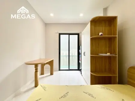 Phòng Tiện Nghi Full Nội Thất - Ban Công Thoáng Ngay Trung Tâm Quận 7