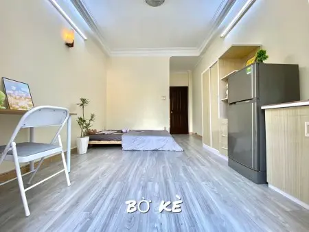 Cho Thuê Phòng Trọ Ban Công - Ngay Bờ Kè Hoàng Sa - Trần Quang Khải - Cầu Bông - Chợ Đakao