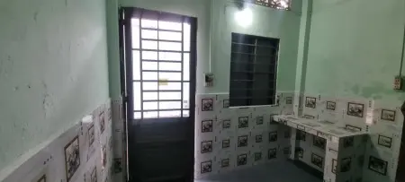 Cho Thuê Phòng Trọ Giá Rẻ- Mặt Tiền Xa Lộ Hà Nội