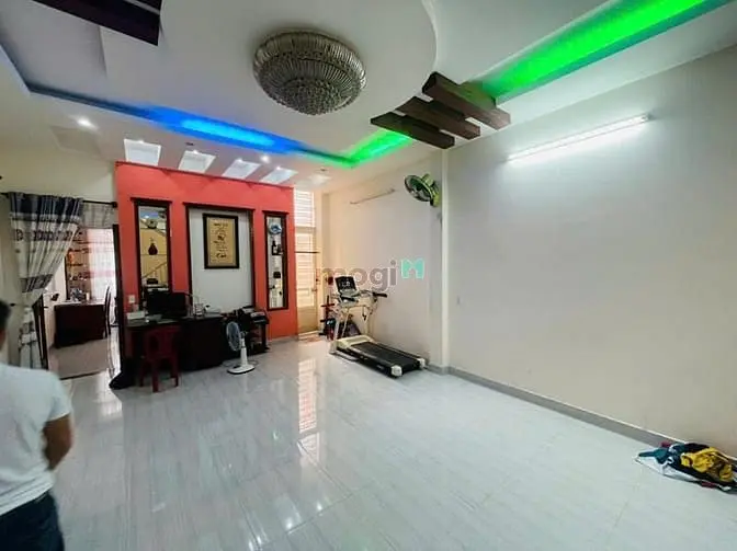 Mt Quách Hữu Nghiêm, 135M2, 5X27M, 4 Tầng 6Pn, Nhà Đẹp Ở Ngay,13.5 Tỷ