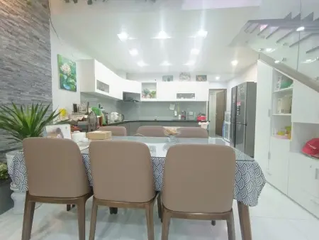 Cho Thuê 3 Tầng Đường Hói Kiểng - Nam Hoà Xuân - Ngũ Hành Sơn, 15Tr