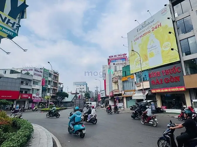 Cho Thuê Nhà Vòng Xoay 22 Âu Cơ, Phường Tân Sơn, Hcm ( Ngay Vòng Xoay)