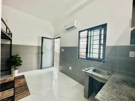 Siêu Phẩm Phòng Có Gác Ngay Âu Cơ , P10 , Tân Bình