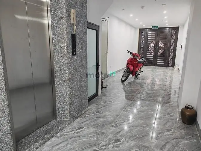 Bán Căn Hộ Chung Cư Mớí Xây 7 Tầng Thang Máy .Giá 2,95 Tỷ