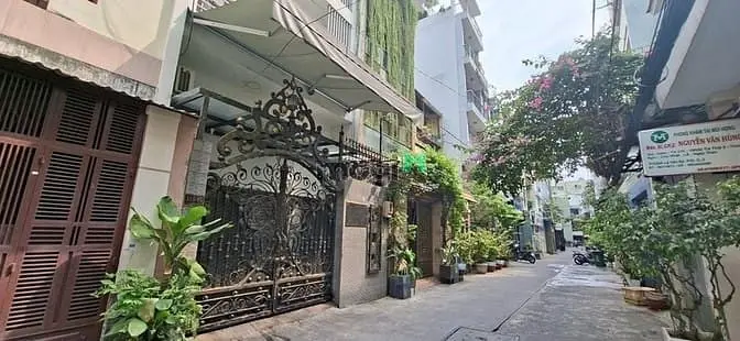 🏡11Om2 Lê Văn Sỹ Quận 3 Thông Tin: Ngang4,5M#25M 3 Tầng Sân Thượng