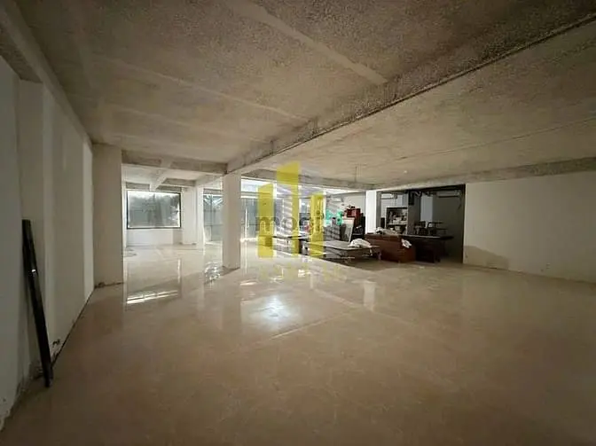 Tòa Nhà Văn Phòng 6 Lầu Trống Suốt + Thang Máy - Dtsd 1800M2