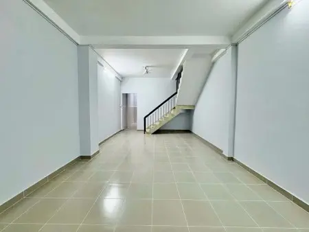 Nhà 1 Trệt 1 Lầu, 2 Phòng Ngủ, 2 Wc, Khu Sân Bay Và Công Viên Gia Định