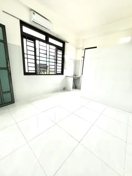 Phòng Mới Xây - Trung Tâm Gò Vấpcửa Sổ Ban Công Thoáng Mát