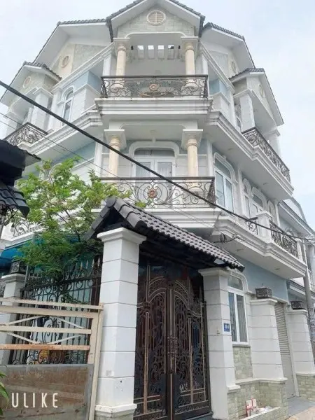 Chính Chủ Cho Thuê Phòng Trọ Ban Công Trong Biệt Thự Cao Cấp - Full Nội Thất Mặt Tiền Đường