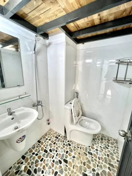 Phòng Trọ Rộng 40M2 Ngay Bigc Trường Chinh Full Nội Thất Gác Rộng Thoáng Mát