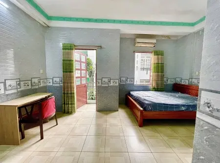 Chình Chủ Cho Thuê Phòng Đang Trống Sẵn , Chỉ Cần Xách Balo Vào Ở