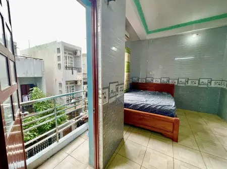 Chình Chủ Cho Thuê Phòng Đang Trống Sẵn , Chỉ Cần Xách Balo Vào Ở