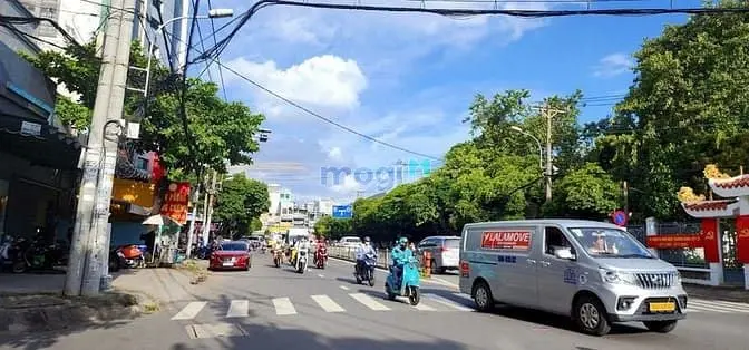 Cho Thuê Góc 2Mt Kinh Doanh Sầm Uất Đường Số 7, Bình Tân