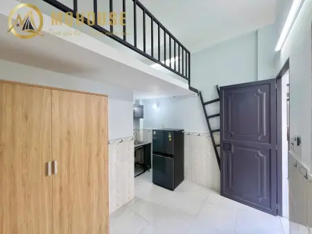 Duplex Ban Công Cách Vlu Chỉ 300M