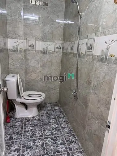 Nhà Mới Cứng Hẻm Nhựa 6M Hòa Bình 4X10M 2 Tầng 3Pn 2Wc Gía Chỉ 4.95 Tỷ