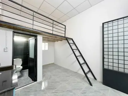 Phòng Đẹp Gác Cao Máy Lạnh - 1179 Phan Văn Trị Quận Gò Vấp, Gần Đh Công Nghiệp