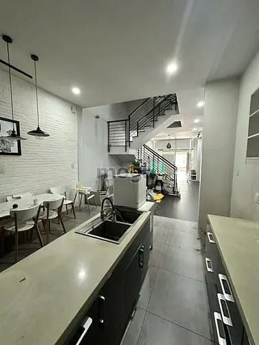 Cho Thuê Mtkd Đường Tên Lửa, 1 Trệt 2 Lầu, 5 Phòng