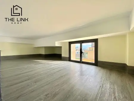 Duplex 30M2 Cửa Sổ Lớn 2 Bên Ngay Bình Quới, Gần Đại Học Văn Lang Cs3, Gần Hàng Xanh, Khu An Ninh