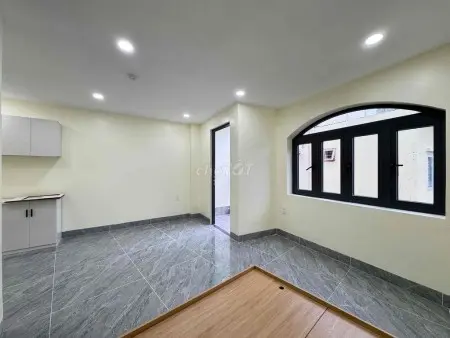 Chính Chủ Cho Thuê Phòng Ban Công - Cửa Sổ Mới 100% Bình Thạnh Gần Ngã Tư Hàng Xanh