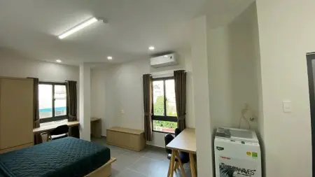 Phòng Trọ Quận 4 – Cửa Sổ Thoáng + Máy Giặt Riêng – Tôn Thất Thuyết